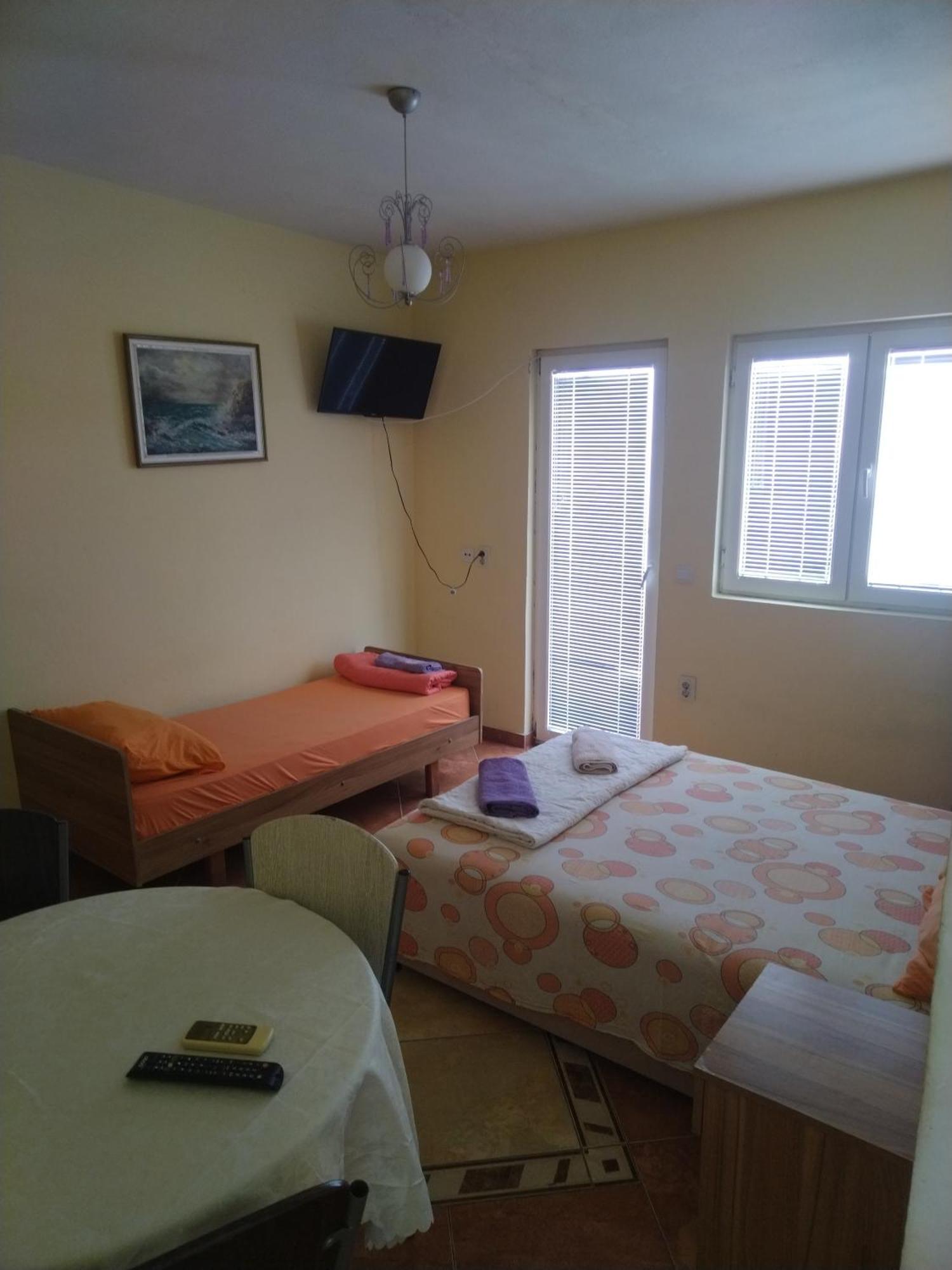 Apartmani Pikula Сутоморе Экстерьер фото